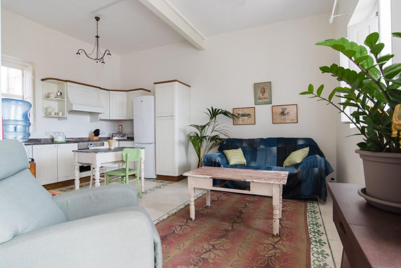 Merkanti Apartments Valletta Szoba fotó